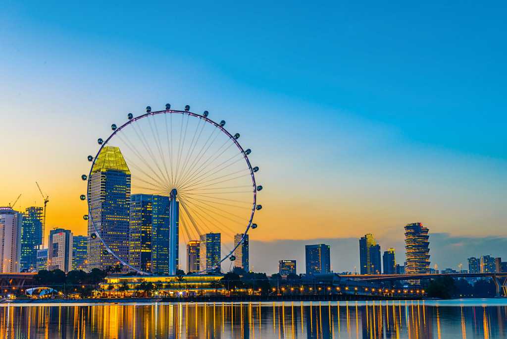 Вид с колеса обозрения Singapore Flyer