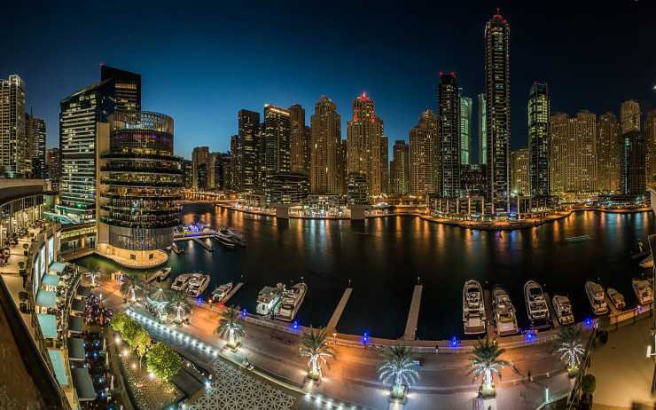 2017World___United_Arab_Emirates_Panorama_of_night_skyscrapers_and_wharf__Dubai._United_Arab_Emirates_115384_
