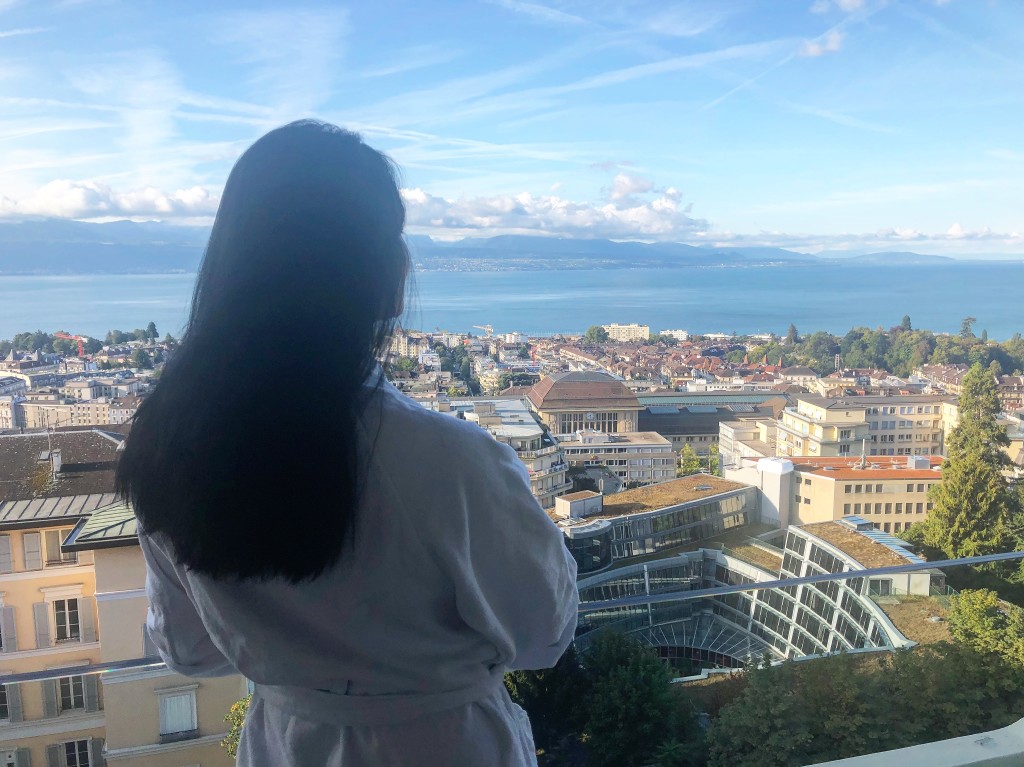 Вид из номера отеля Lausanne Palace