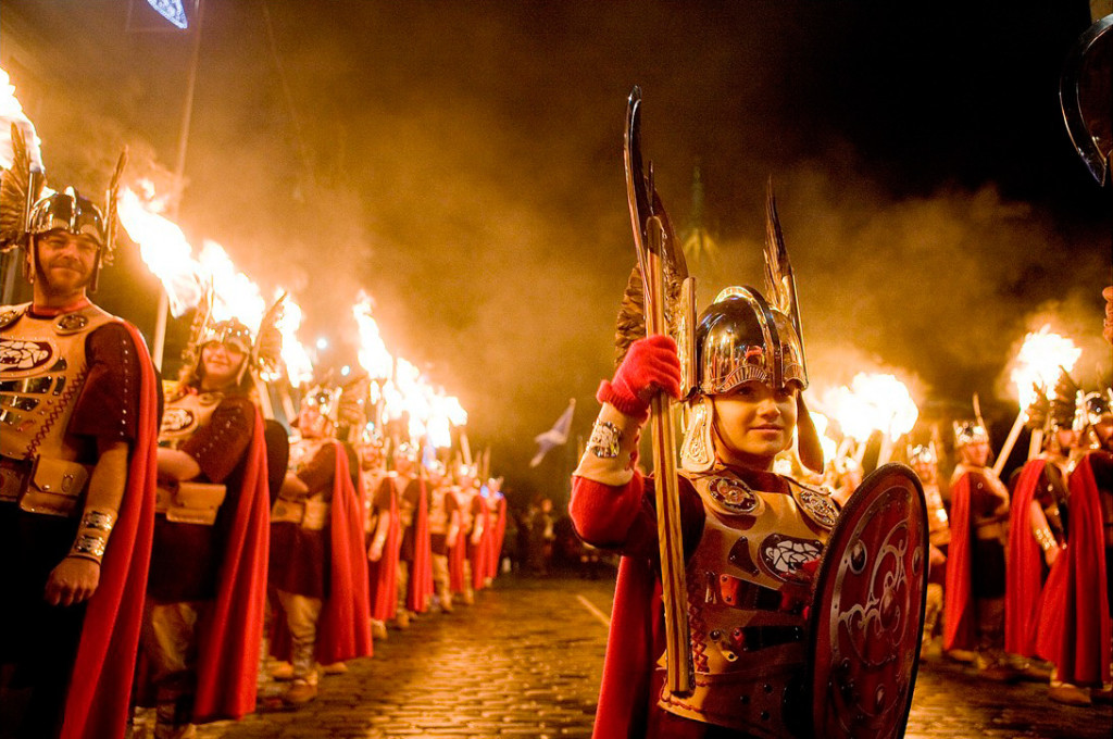 edinburghs-hogmanay-torchlight-procession-up-helly-aa-vikings-credit-peter-sandground