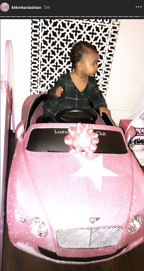 7816628-6528971-Over_the_top_to_the_extreme_Here_is_a_pink_Bentley_kid_car_with_-a-12_1545766435411