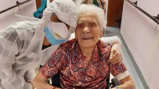 104-летняя Ада Зануссо стала самым пожилым человеком в мире, выздоровевшим от Covid-19